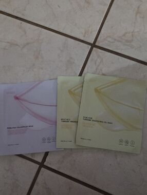 Kojic Acid Turmeric Brightening Gel Face Masks - Yellow